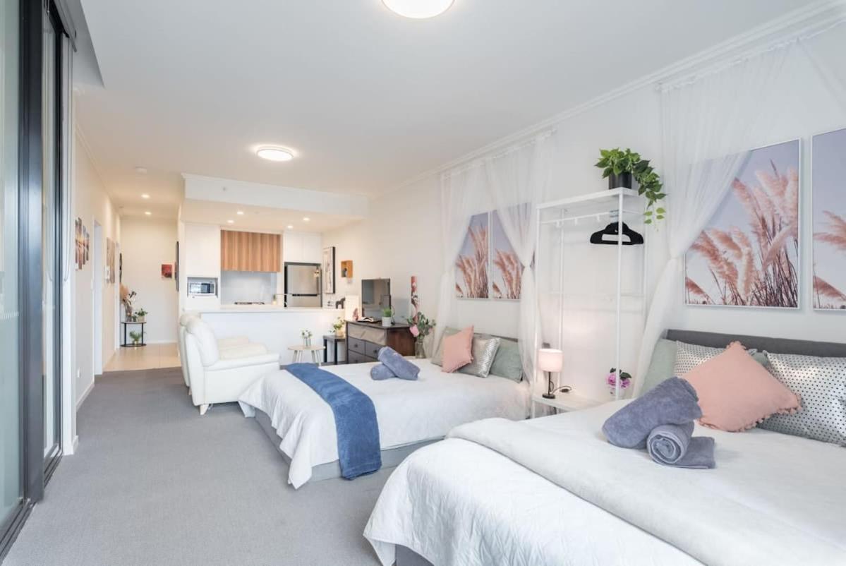 2br In Hurstville 1min To Train Station Sleep 8 Apartment